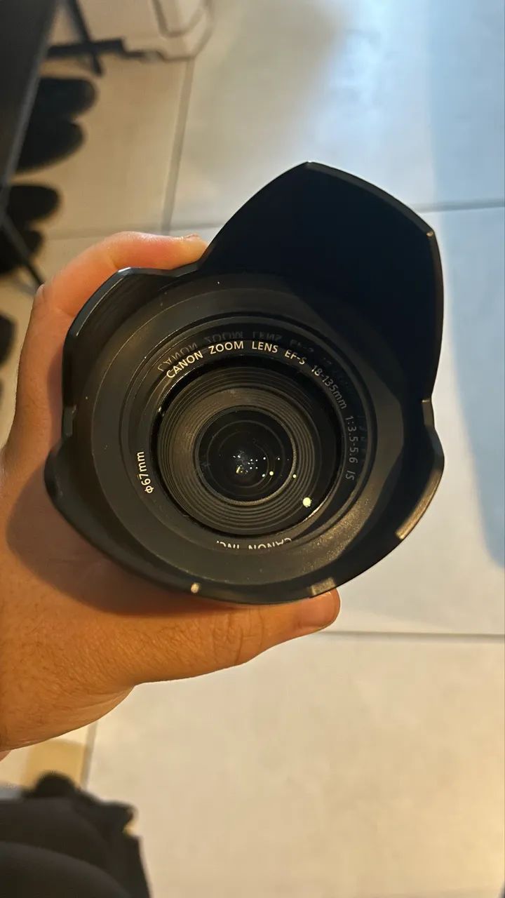 CÂMERA CANON REBEL T5 + 18-55 + 18-135 - ACOMPANHA ALÇA, CARREGADOR E BAG