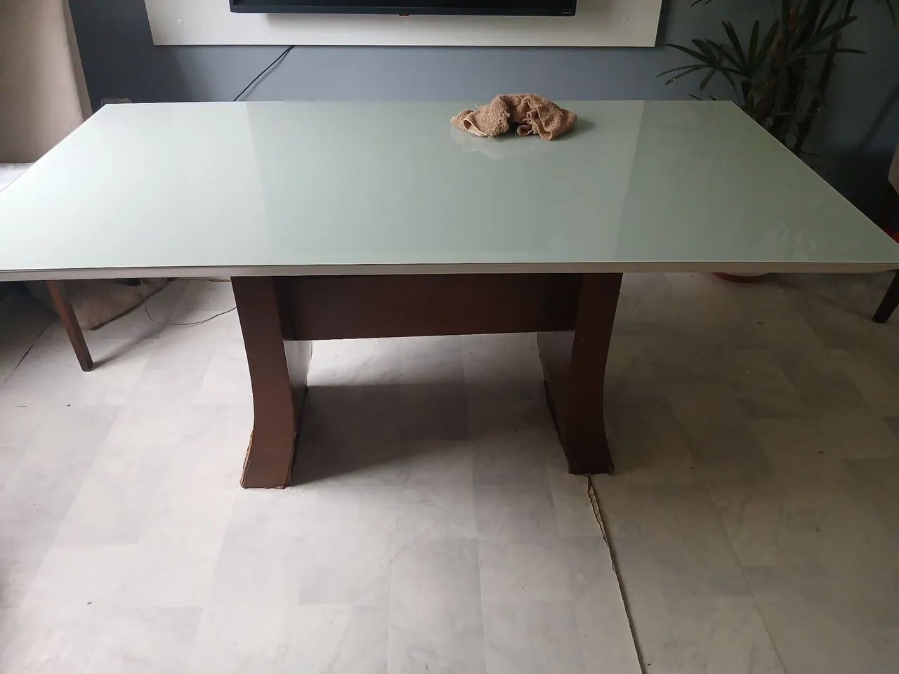 Mesa de vidro com cadeiras  - Foto 3