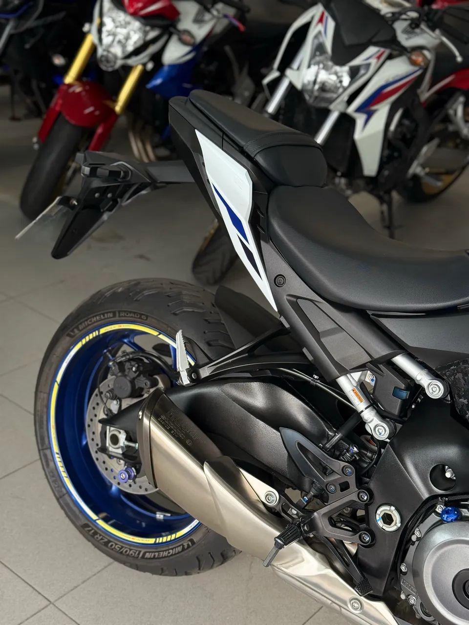 Suzuki GSX S1000 modelo 2025 - Foto 3