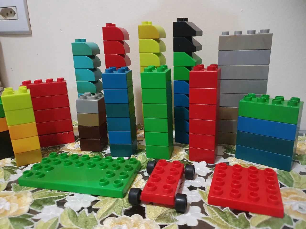 Caixa Lego MegaBloks com 85 peças Vintage - Foto 3
