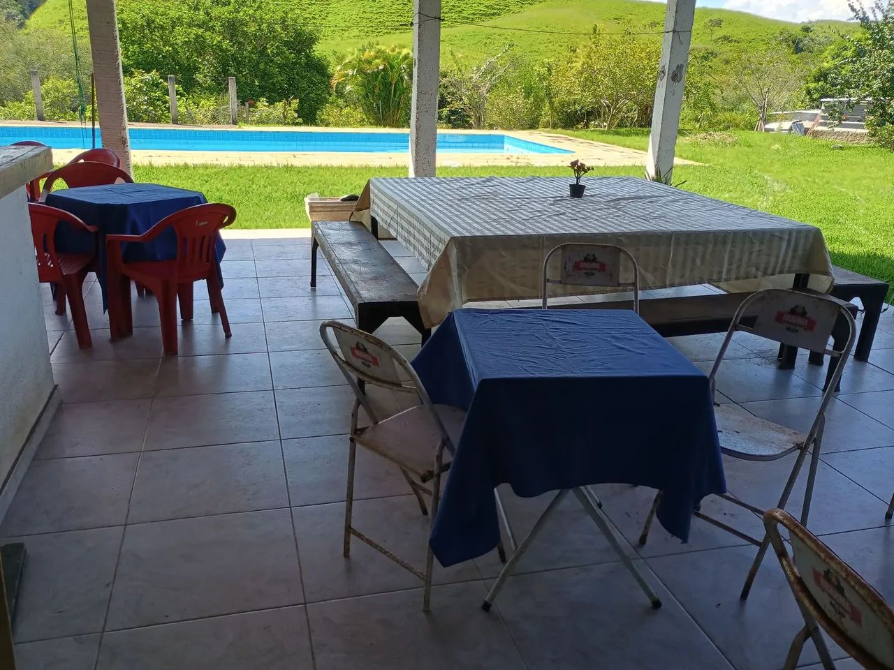 Aluga-se  chácara para eventos/diárias.