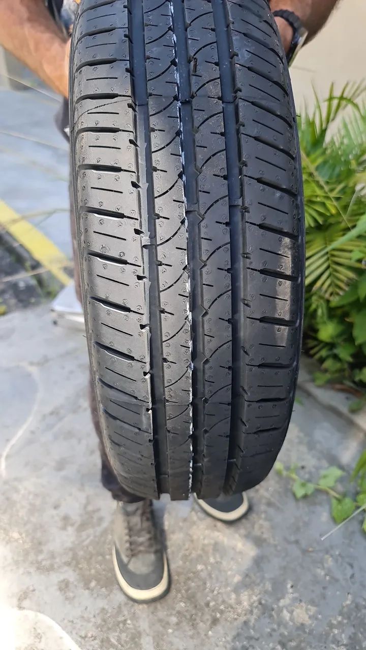 PNEUS - GOODYEAR NOVO -  LEIA  - Foto 2