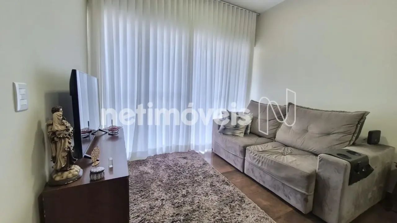 APARTAMENTO 3 QUARTOS COM SUÍTE E VARANDA