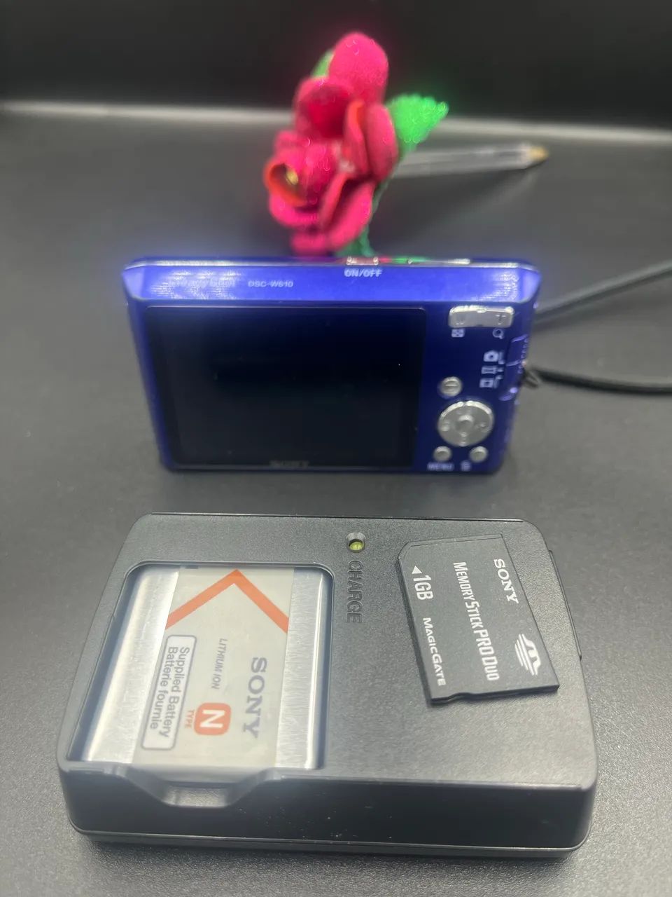 Câmera Sony w610 