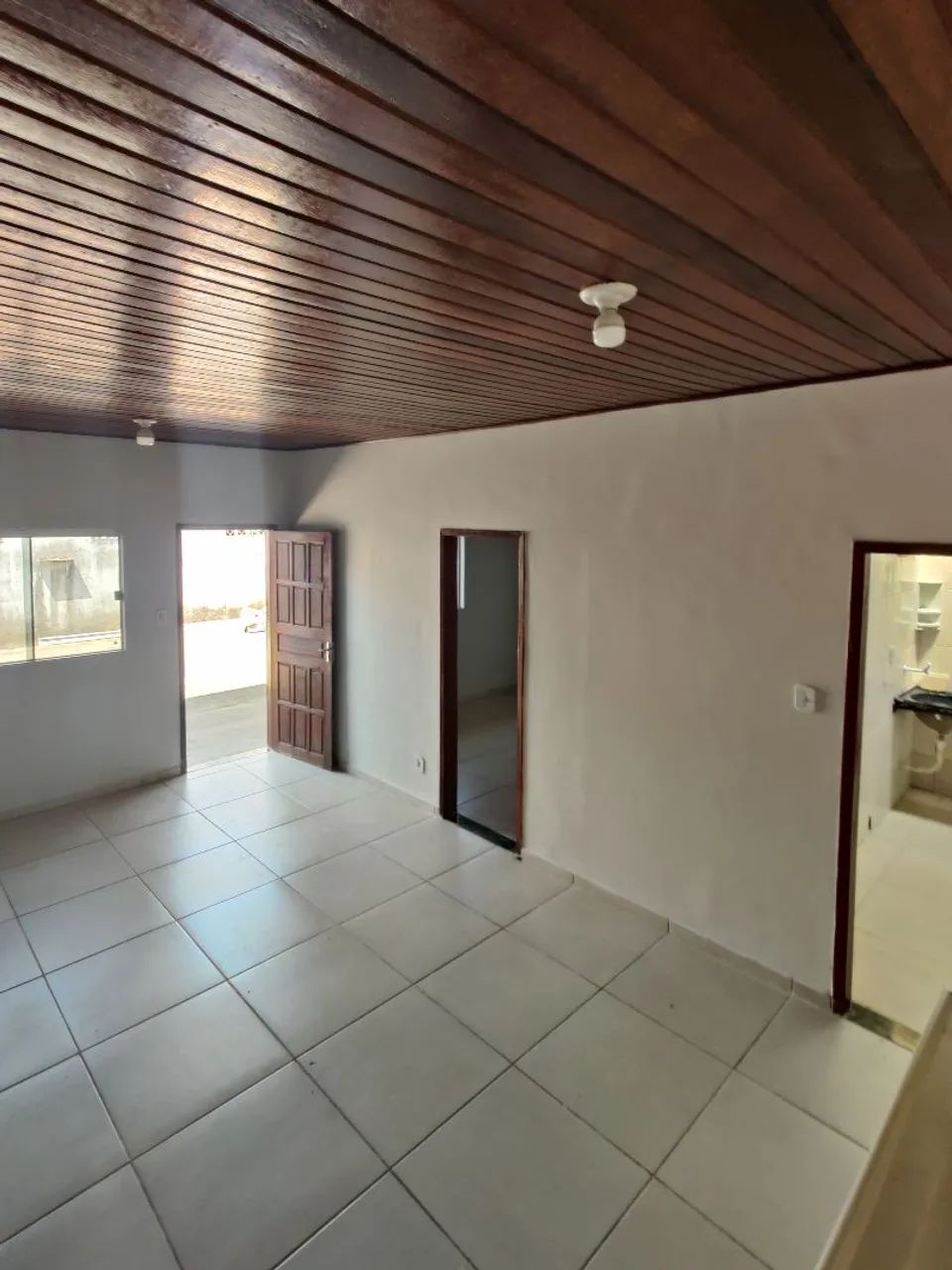 Kitnet a 3 quadras do Shopping | Bairro Embratel