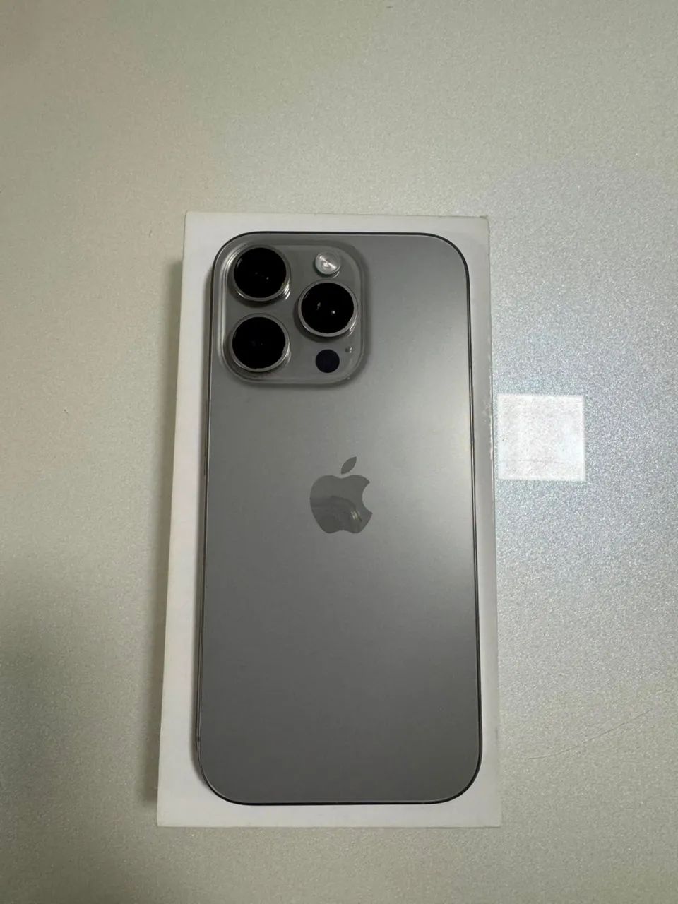 Iphone 16 Pro - 256 Gb.
