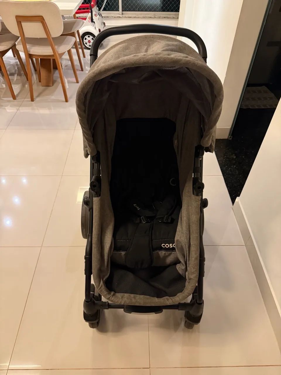 Carrinho de bebê - Cosco - Preto - Foto 2
