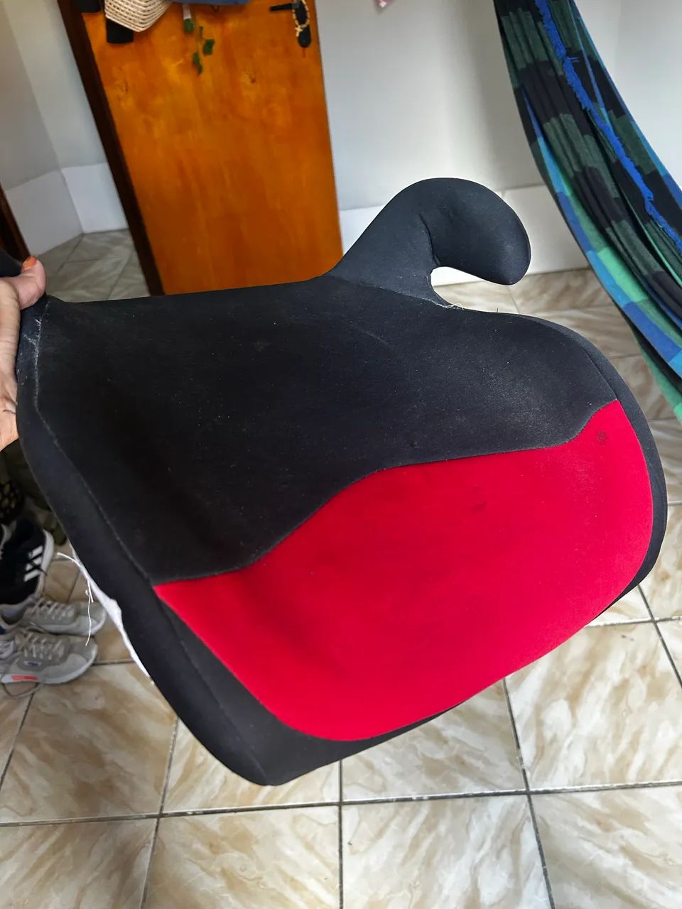 Assento de elevação infantil para carro