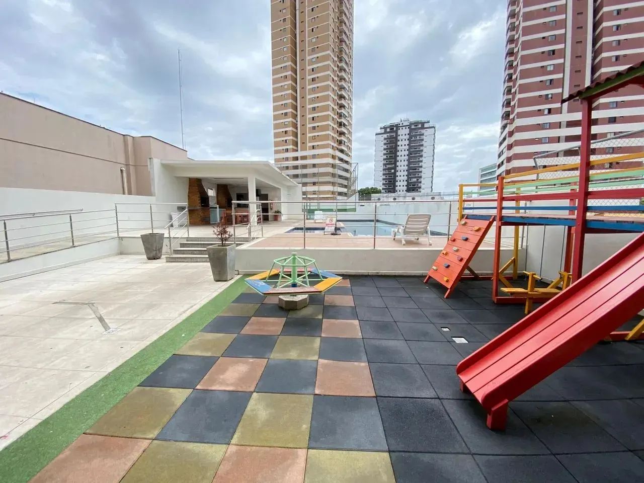 Edifício Real Dom Pedro 2 quartos sendo um deles uma suíte, 77m², Andar Alto, Bairro: Umar - Foto 9