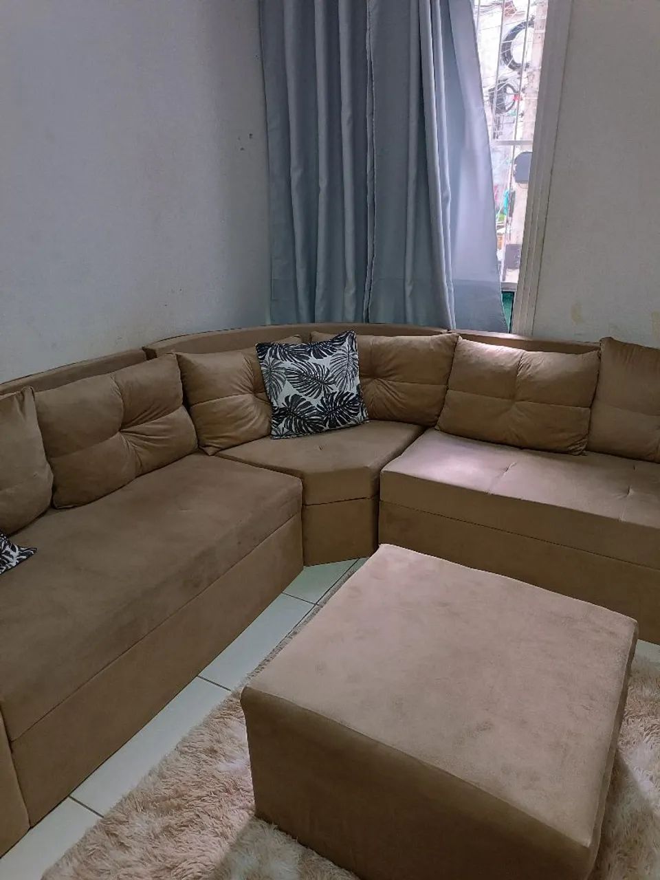 VENDE-SE SOFÁ DE CANTO: Um mês de comprado. - Foto 3