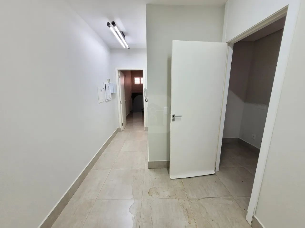 Sala comercial para locação no bairro Fundinho - Foto 2