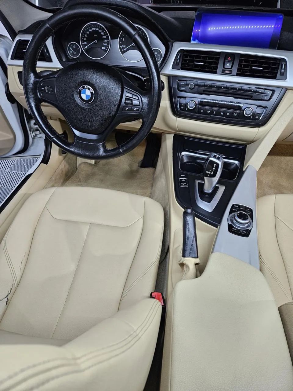 BMW 320I A 2.0 Turbo/activeflex 16V 184cv 4P 2014