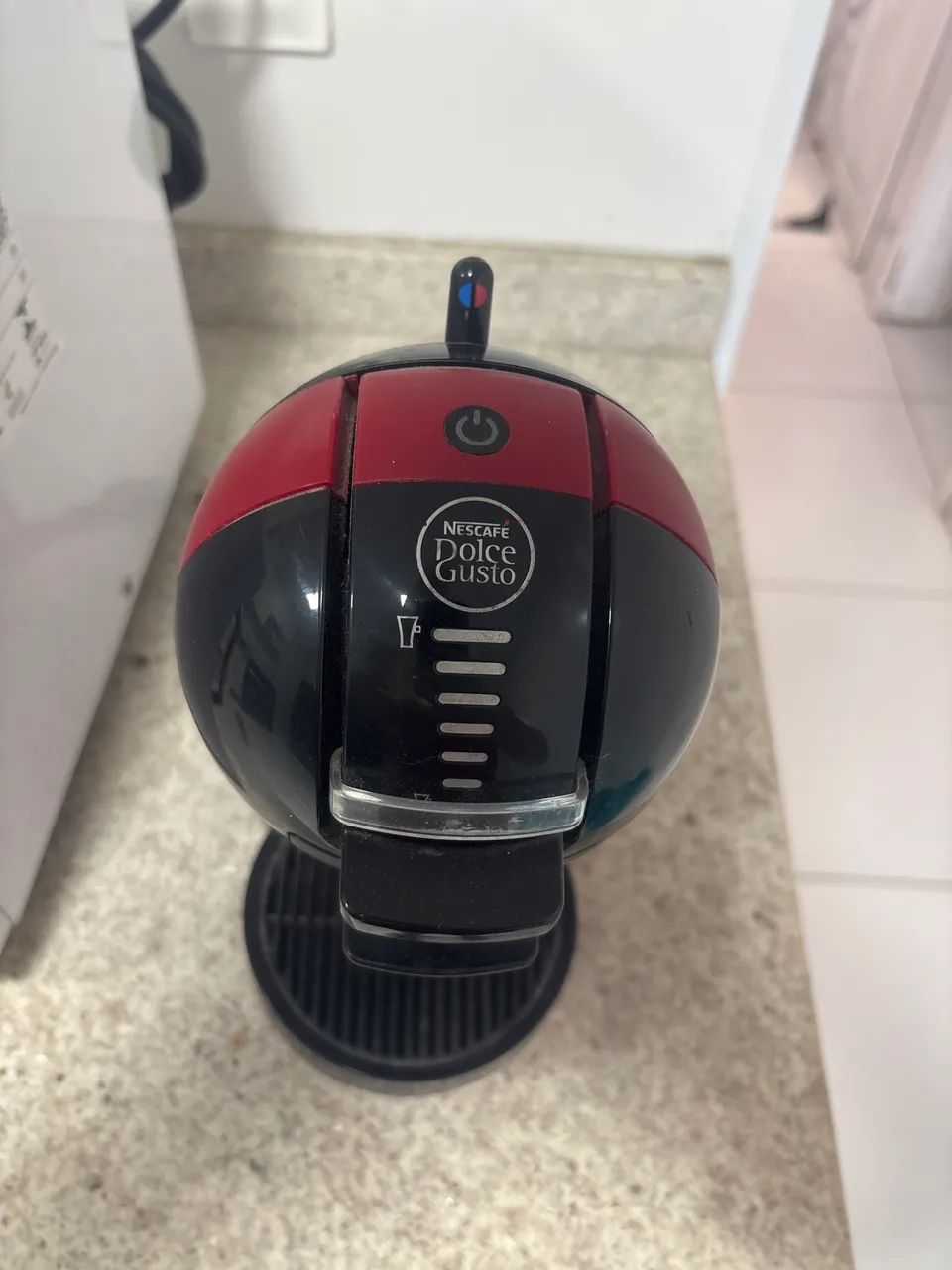 Cafeteira Dolce Gusto Arno