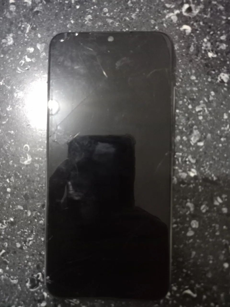 Redmi 8 para tirar peças ou arrumar para usar - Foto 2