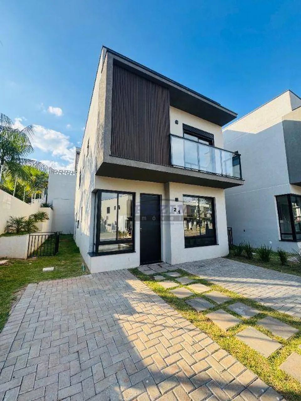 Casa nova para locação em condomínio em Vinhedo/SP.