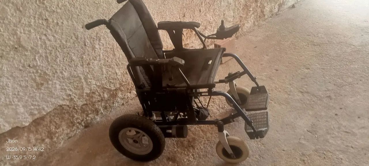 Cadeira motorizada fredom  - Foto 4