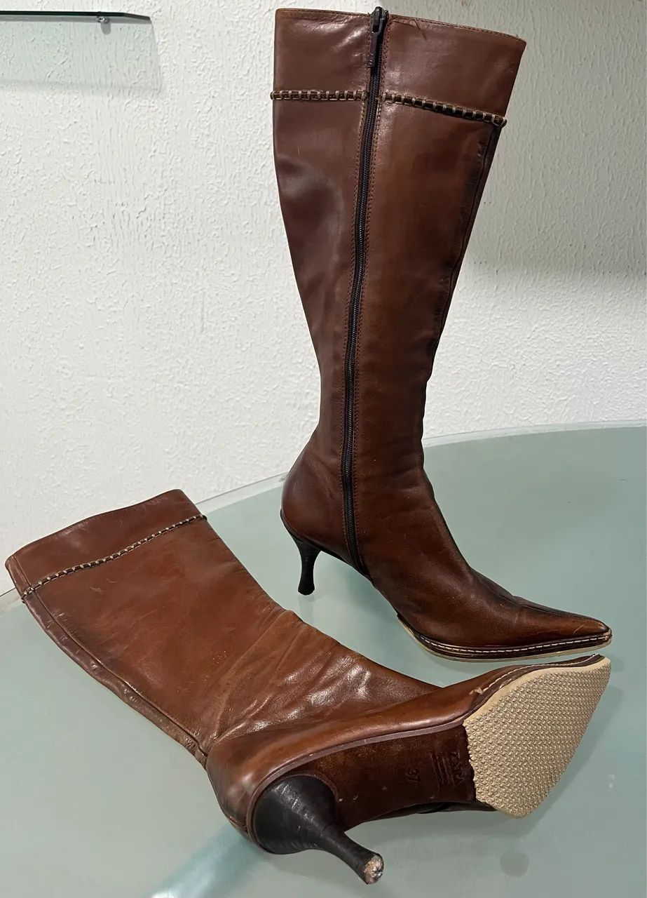 Bota de couro ZARA. Cano longo. - Foto 4