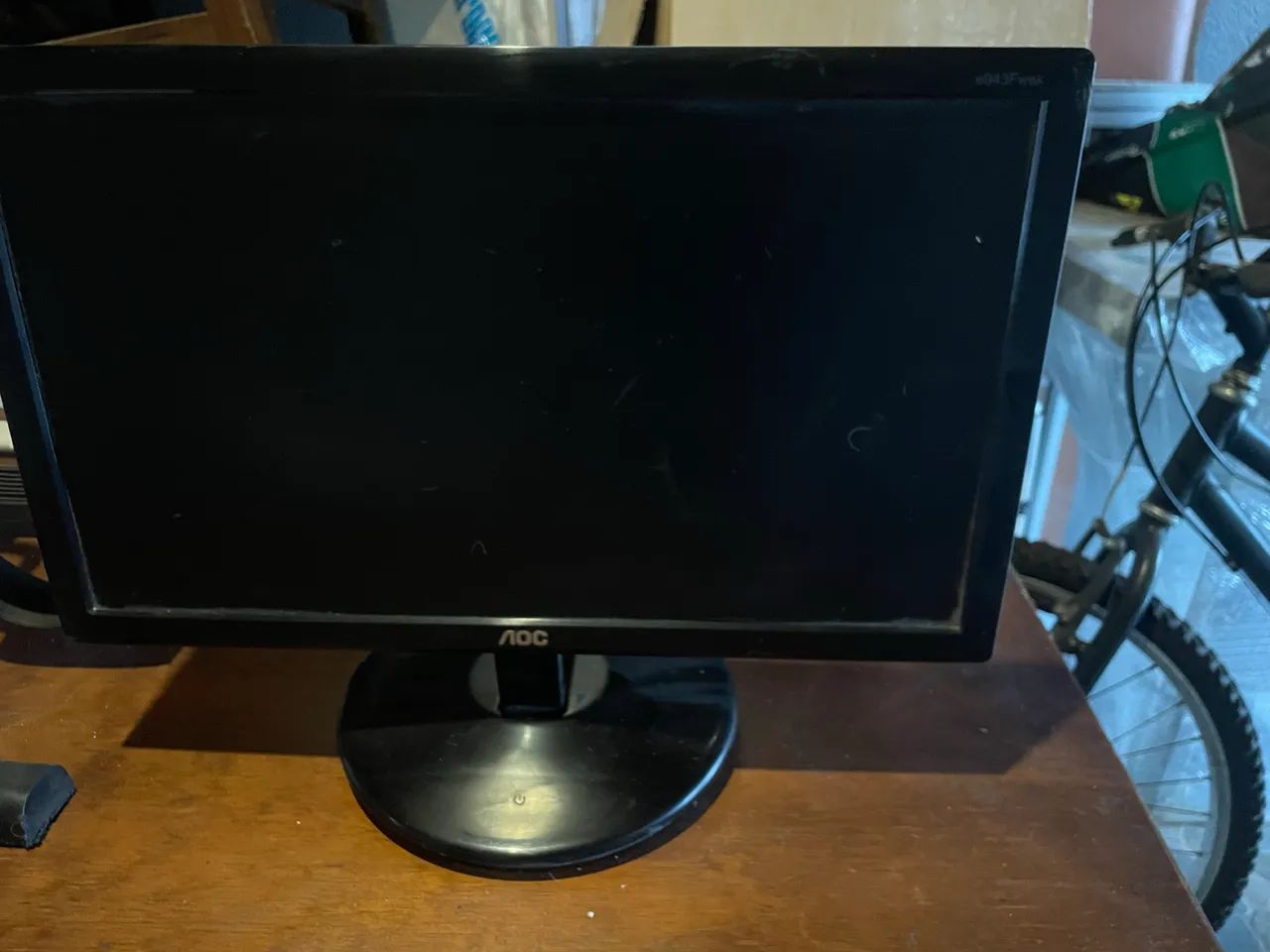 Vendo dois monitores e um CPU - Foto 2
