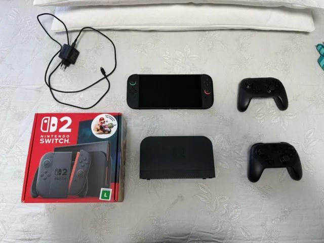 Nintendo Switch 2 + Controles 