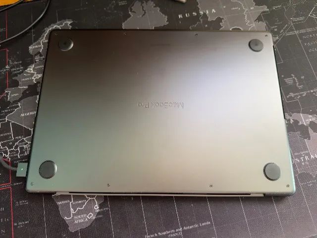 MacBook Pro M3 Pro 18gb RAM 512gb SSD - Foto 3