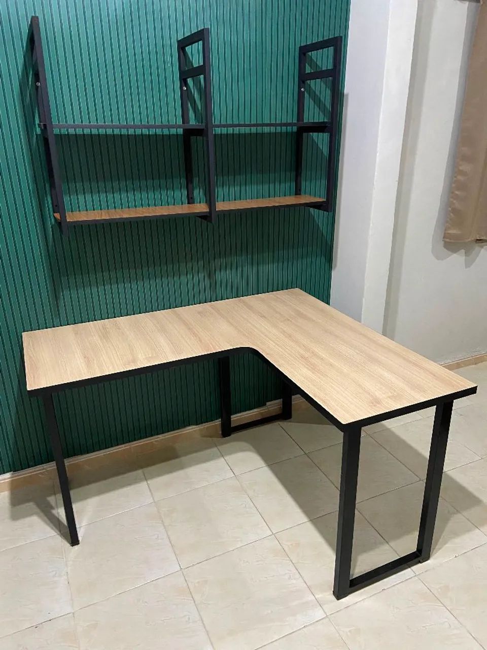 mesa industrial escritório