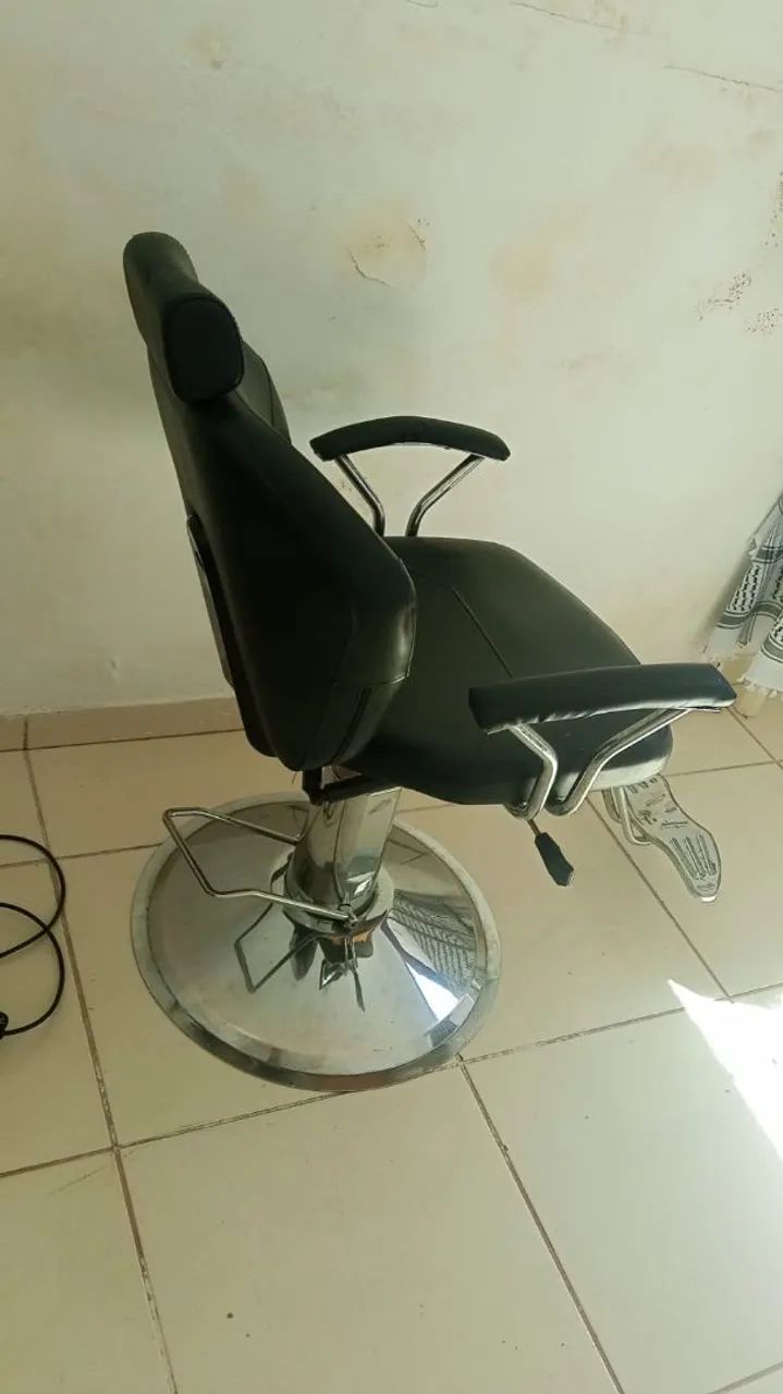 Cadeira barbeiro  - Foto 2