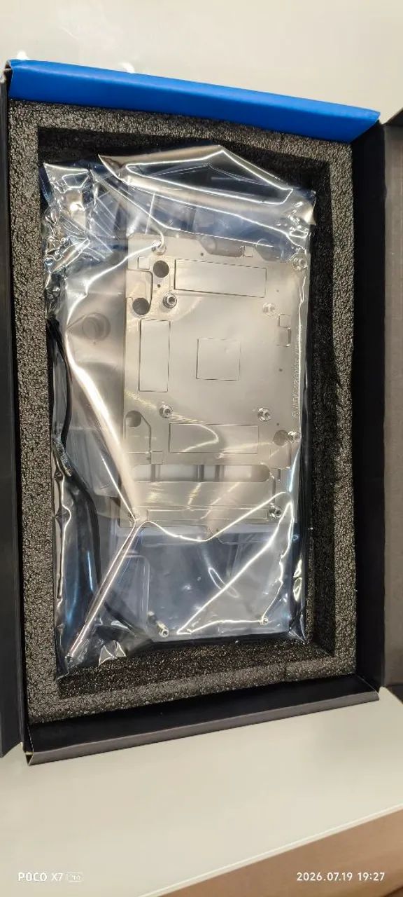 Waterblock RX 5700 XT Bykski PCB Gigabyte  - Foto 3