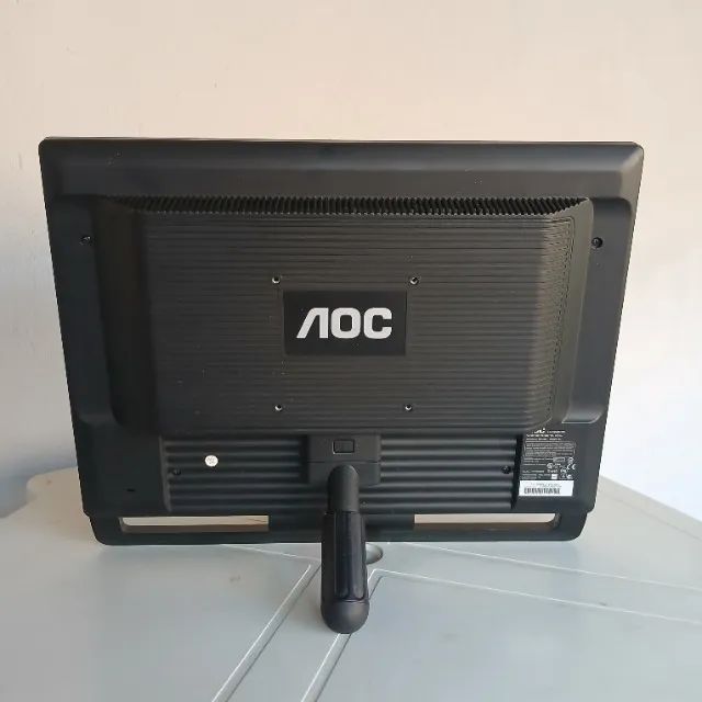 Monitor AOC 19 Polegadas Conservado - Foto 2