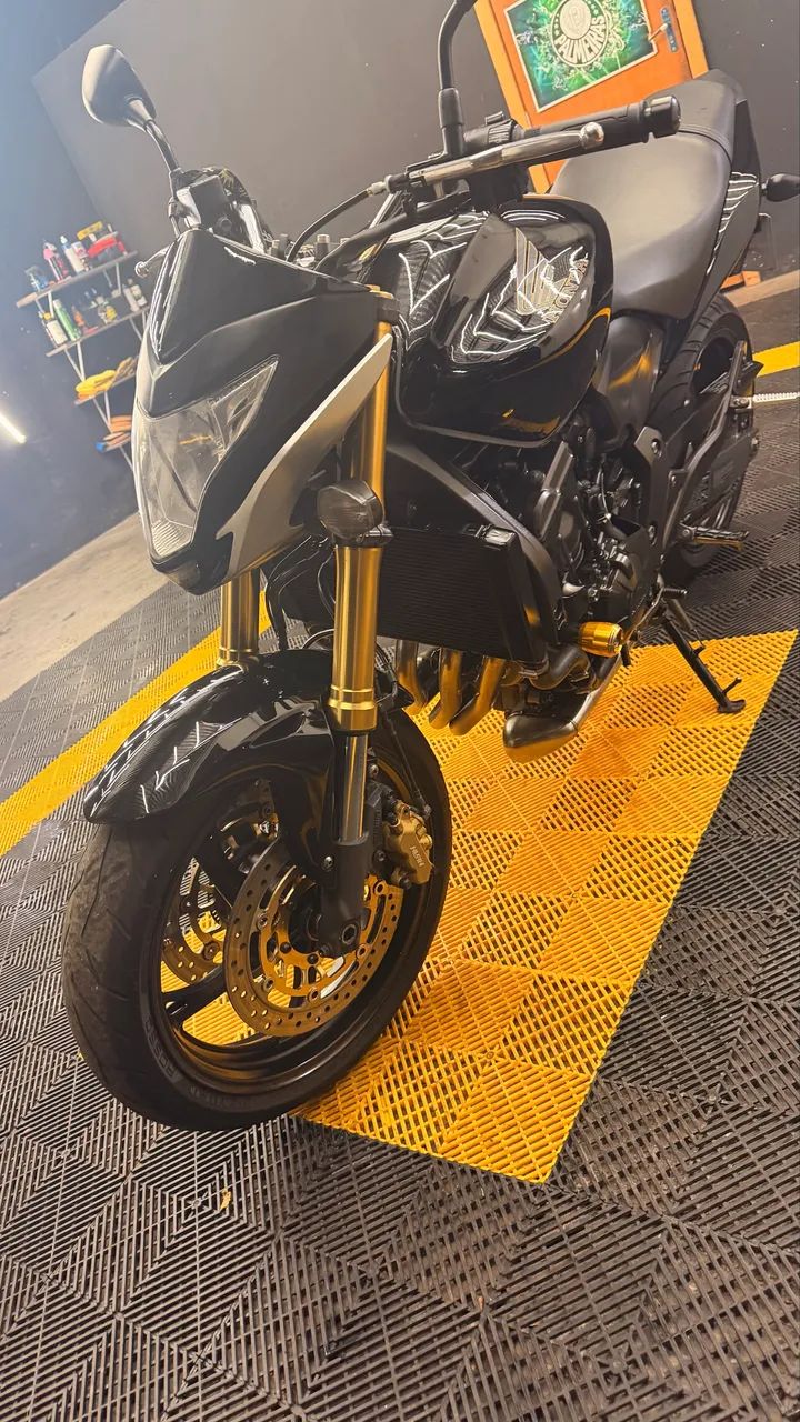 Hornet 600 - Foto 2