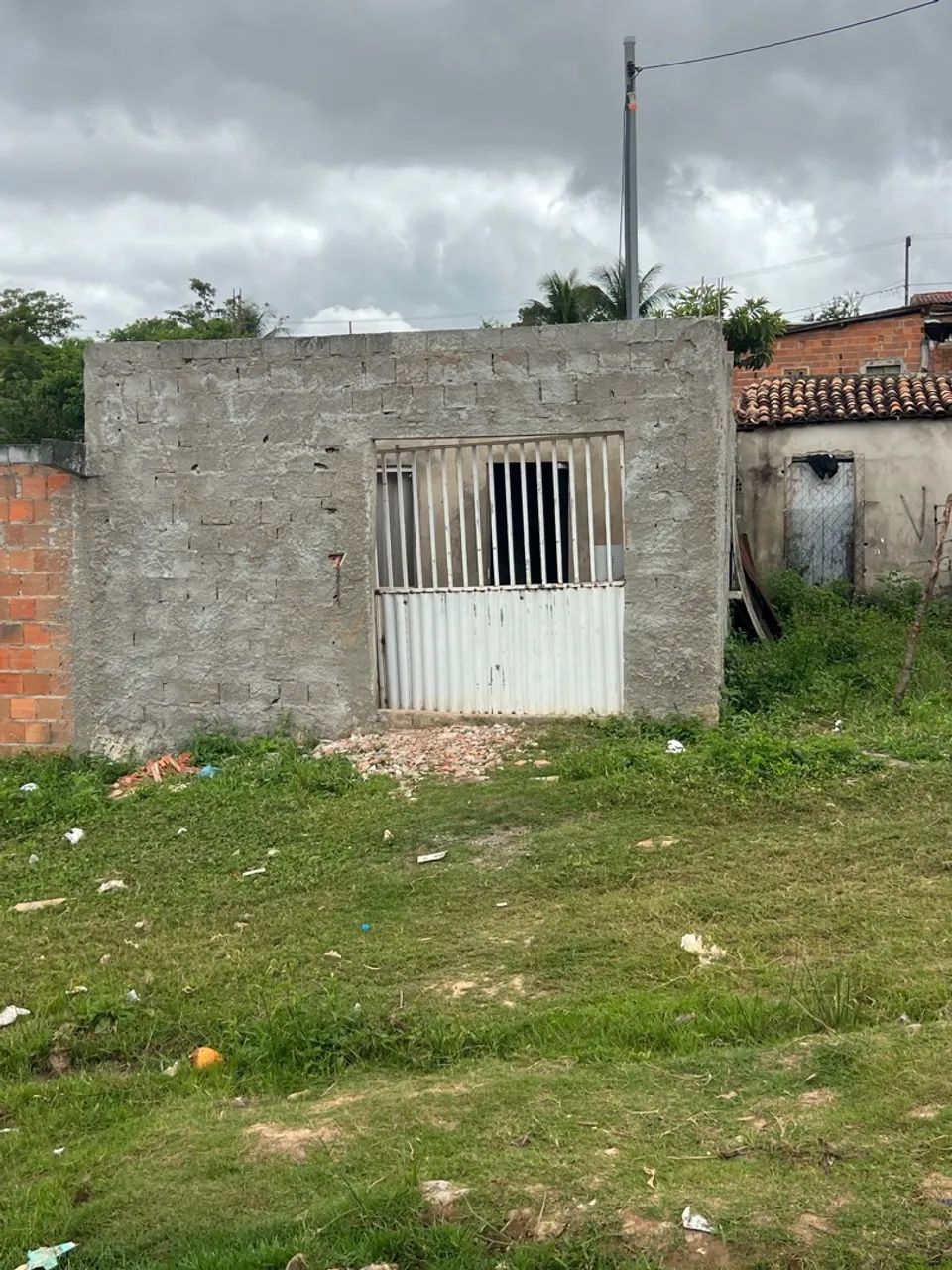 Vendo e troco , casa e terreno 