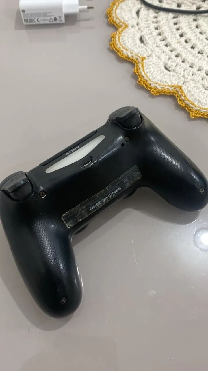 Controle PS4 para arrumar!!! - Foto 2