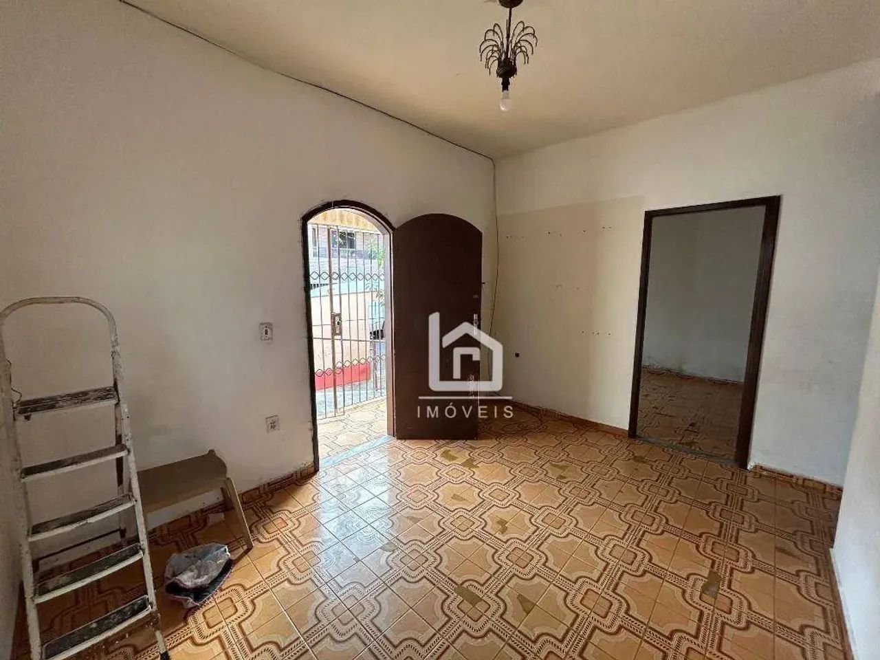 Ampla casa com 3 quartos em Ataíde com quintal e casa auxiliar - Foto 4