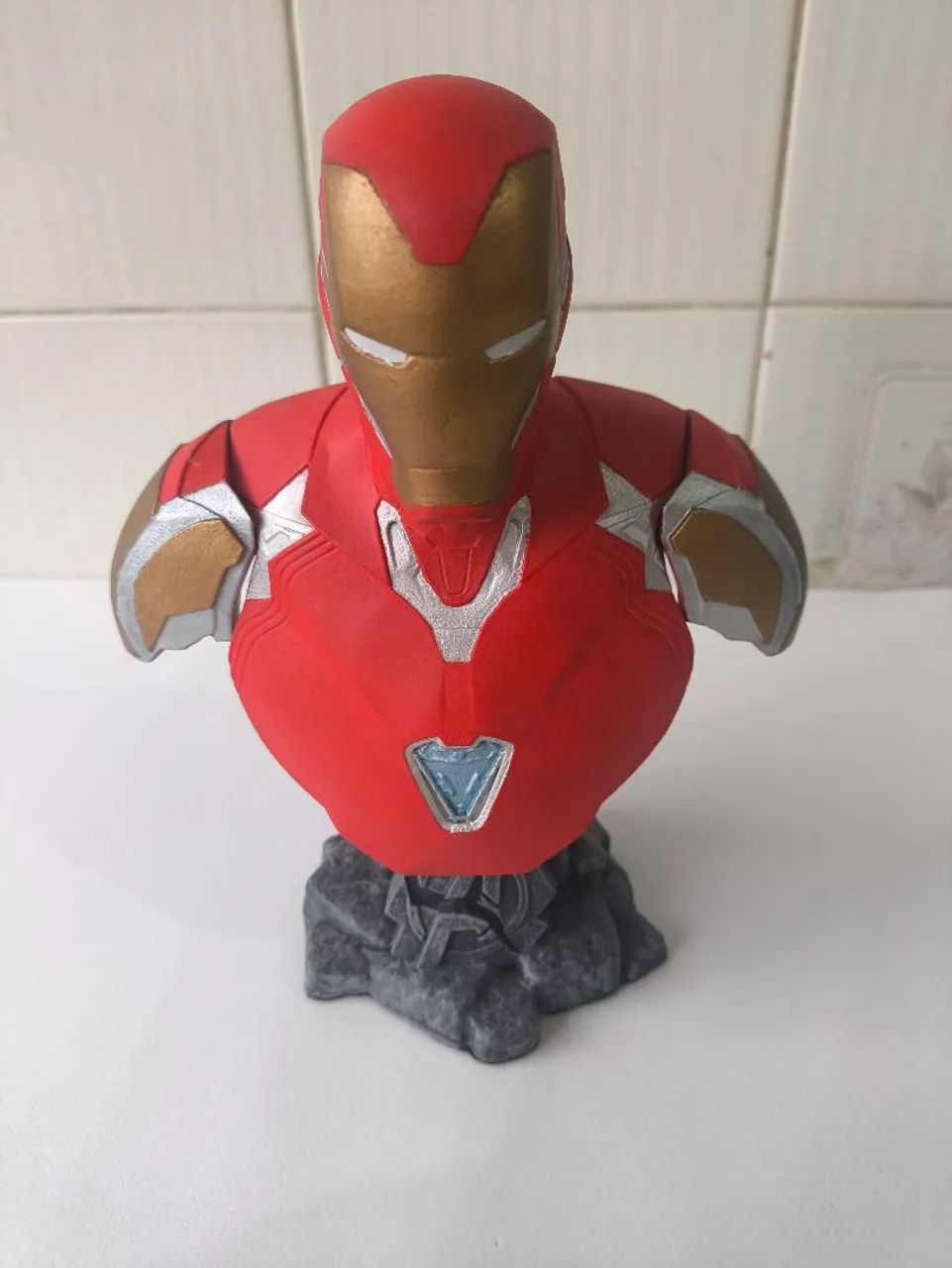 Busto Homem de ferro 17cm
