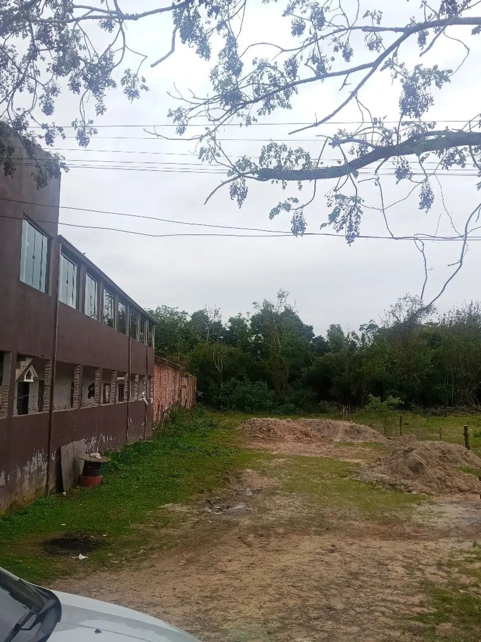 TERRENO DE 1098M² NO JAGUARI, 5KM DO CENTRO!!!