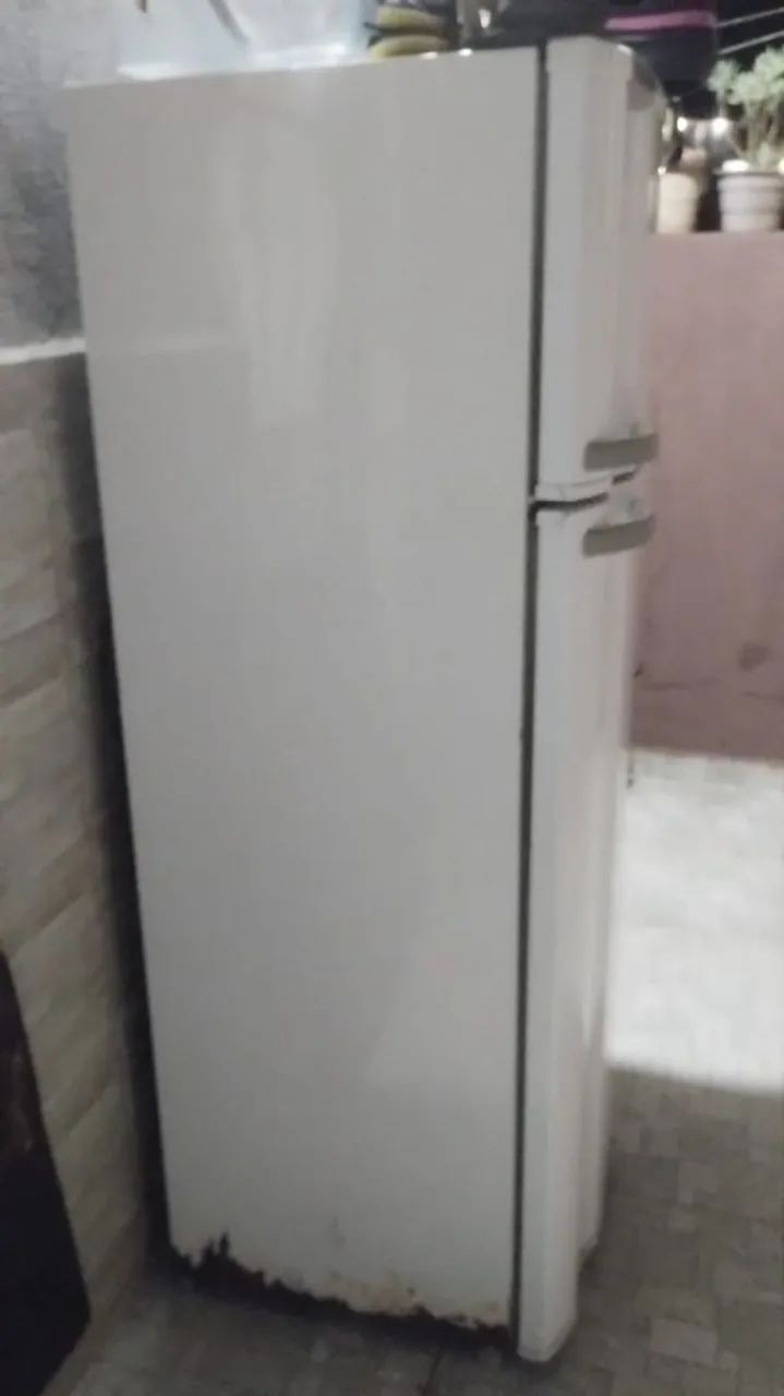 Geladeira Eletrolux  - Foto 2