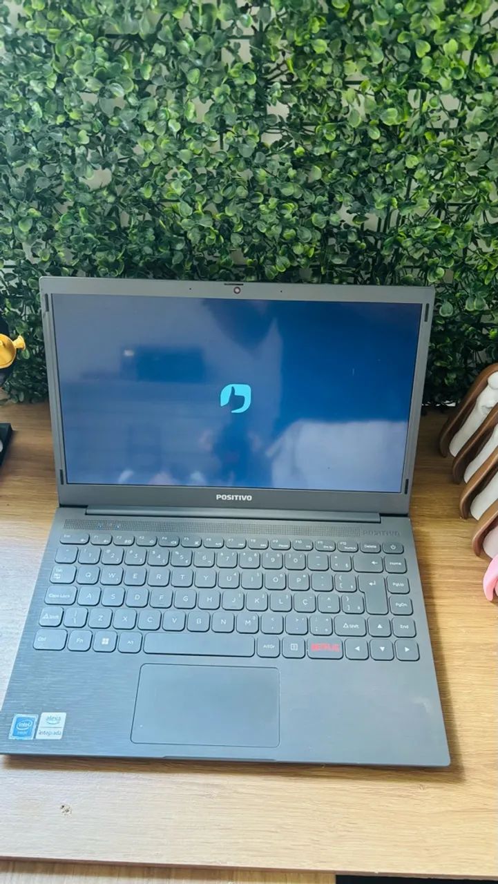 Notebook Positivo Novíssimo!!!