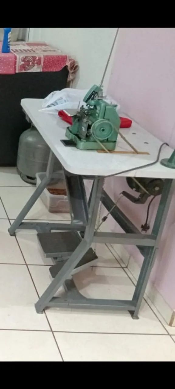Máquina Overloque  - Foto 2