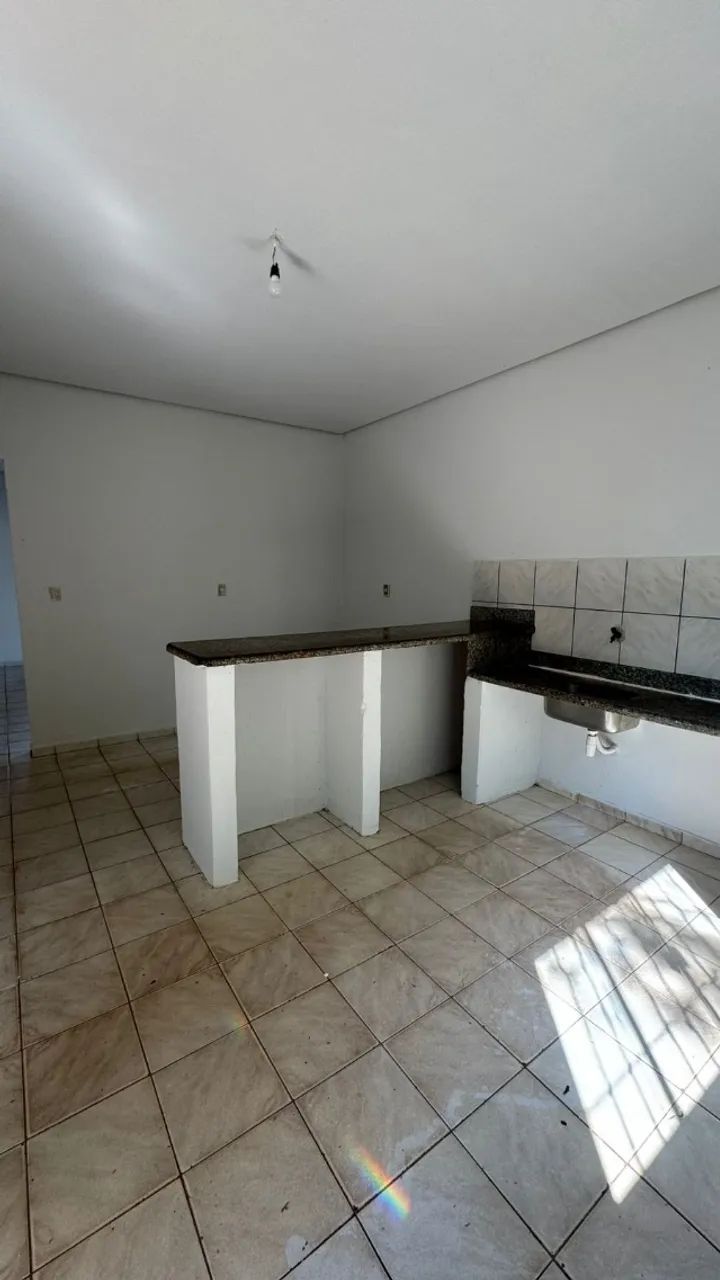 CASA PARA ALUGAR NO SETOR OESTE - R$ 1.500/MÊS - Foto 4