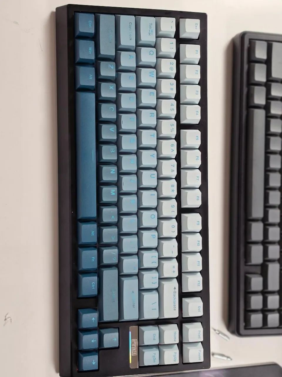 TECLADO MAGNÉTICO G84 HE - Foto 4