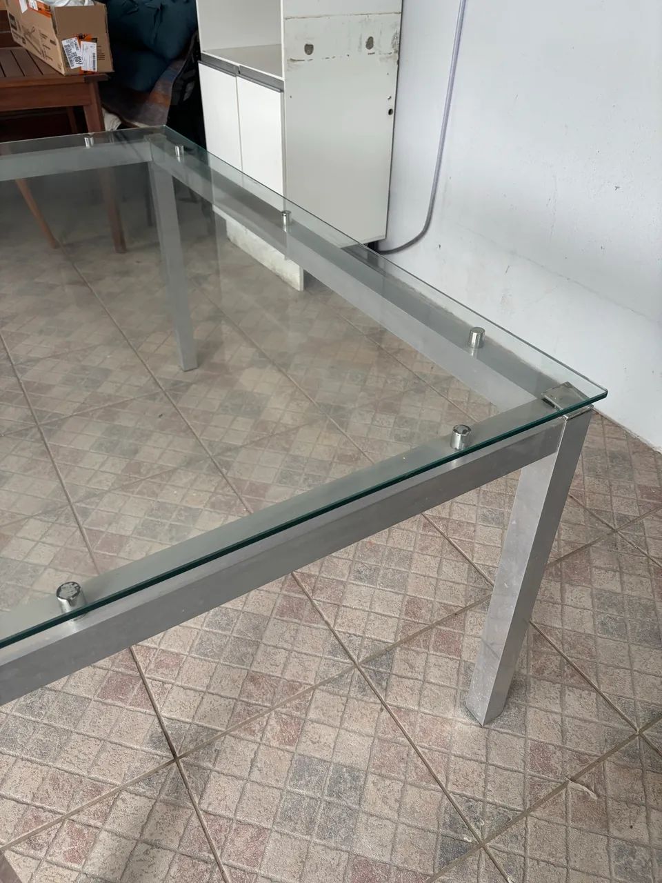 Mesa aço inox , com tampo blindex com seis cadeiras - Foto 4