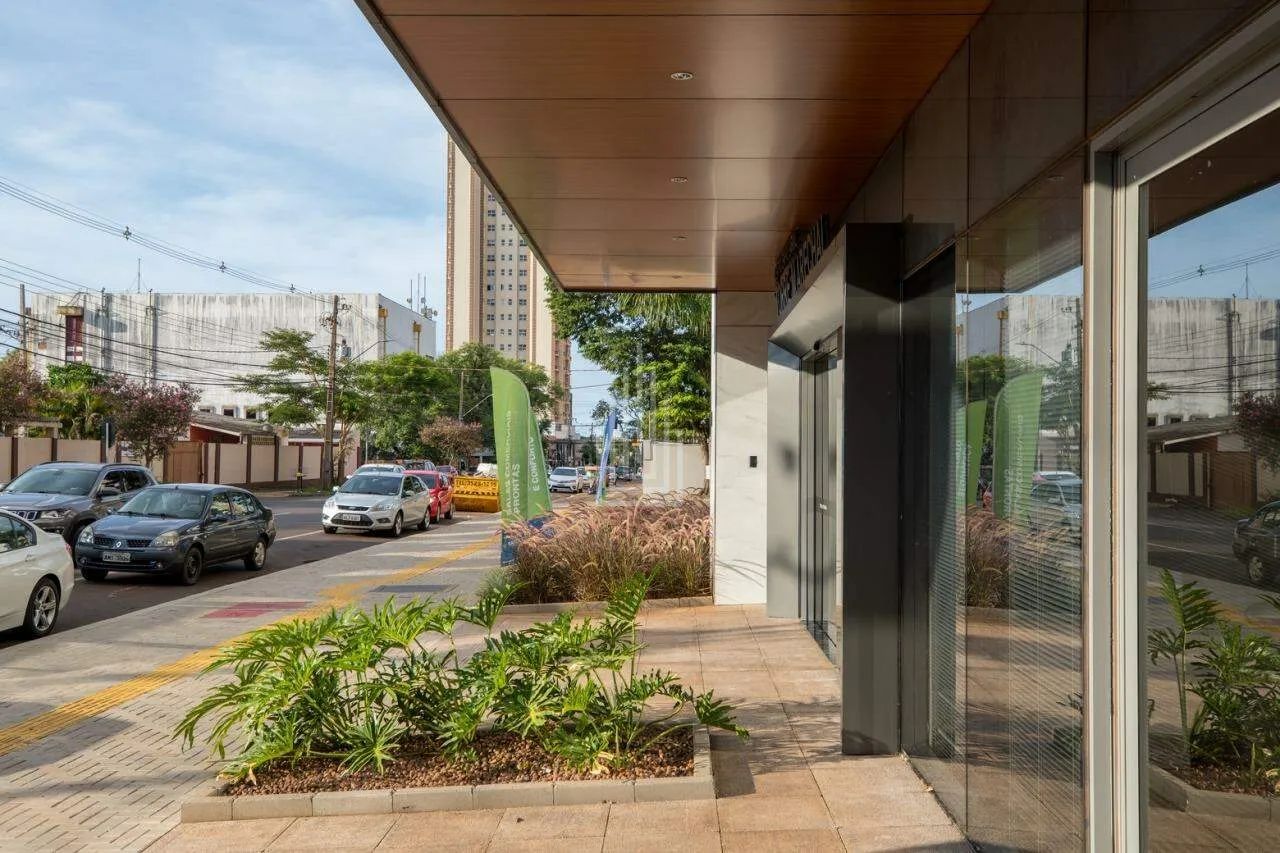 Sala comercial mobiliada para locação no Edifício Torre Marechal em Foz do Iguaçu. - Foto 2