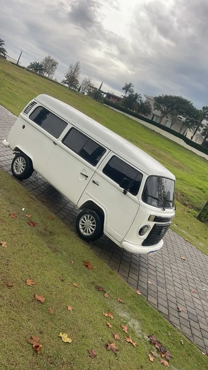 Volkswagen Kombi STANDARD 1.4 MI TOTAL FLEX 8V 2012