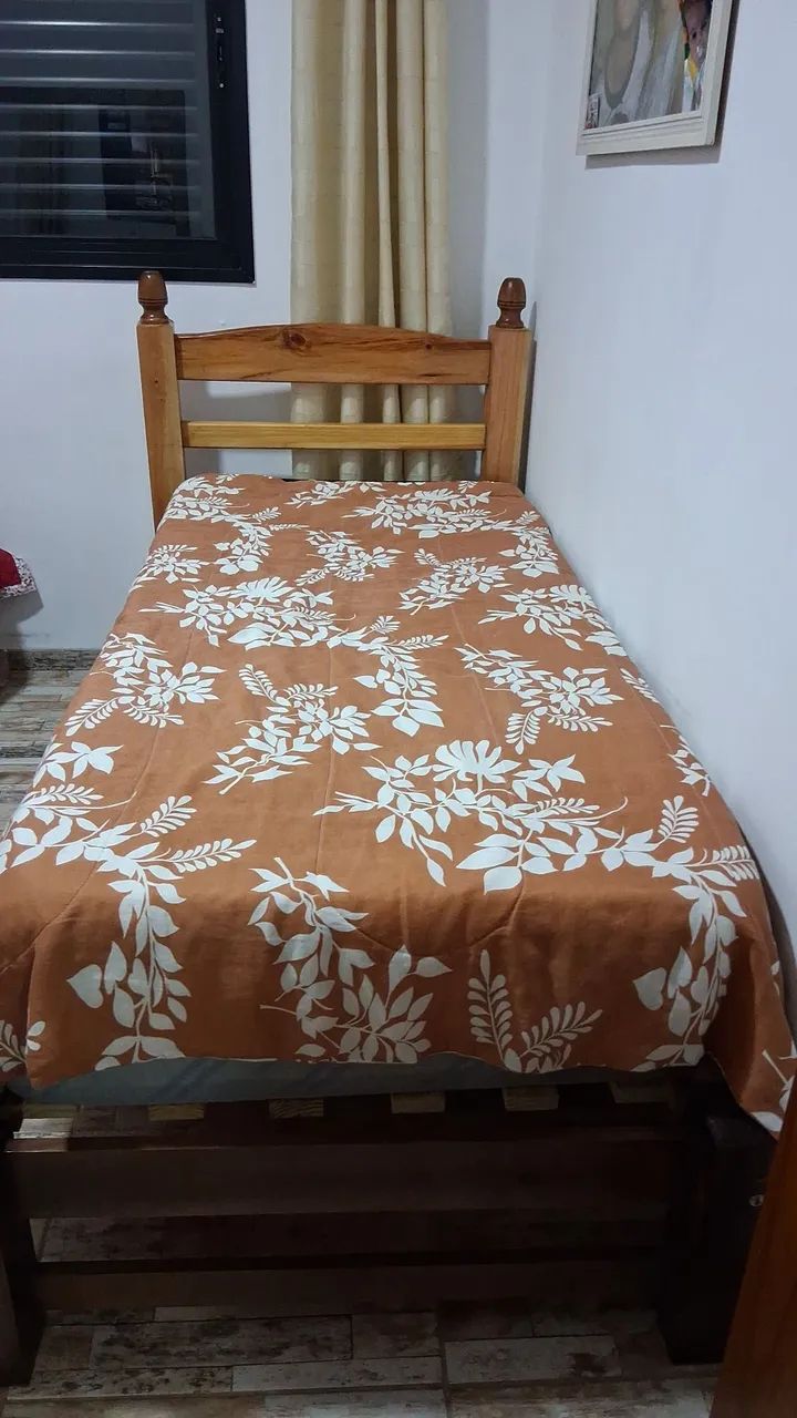 Cama de solteiro de madeira e colchão ortopédico  - Foto 2