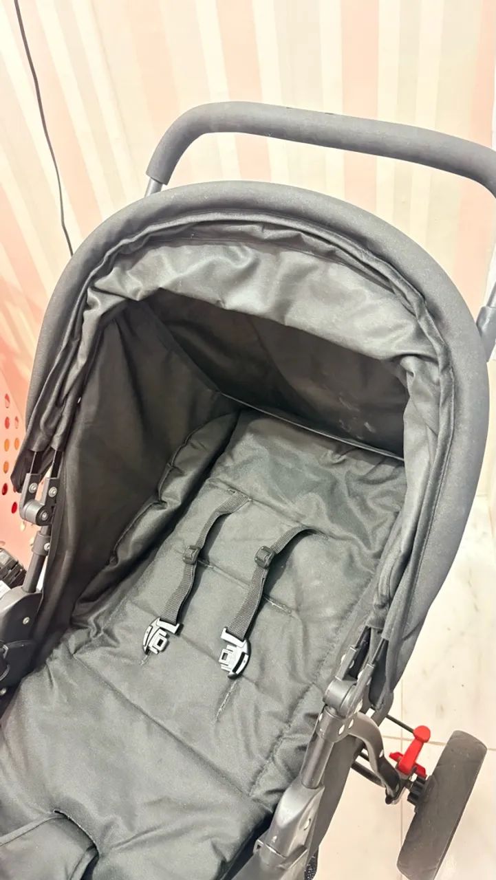 Carrinho de bebê e bb conforto - Foto 4
