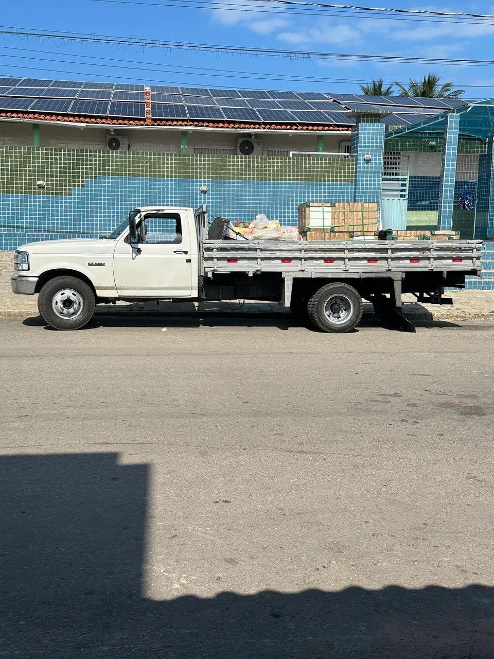 F4000 