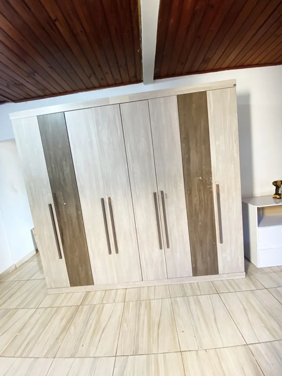 Guarda roupa de casal 
