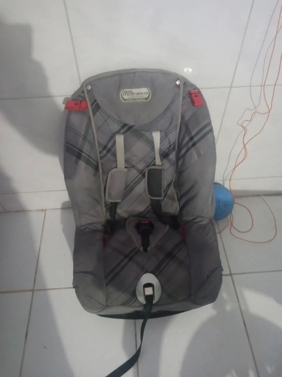 Vendo cadeirinha infantil bem conservada 