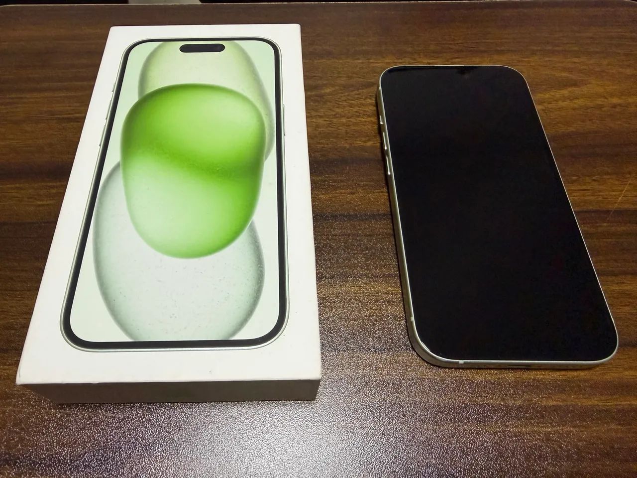 Apple IPhone 15 - 128GB - Verde - Foto 2