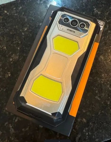 Celular robusto militar Doogee Vmax S PRONTA ENTREGA - Foto 4