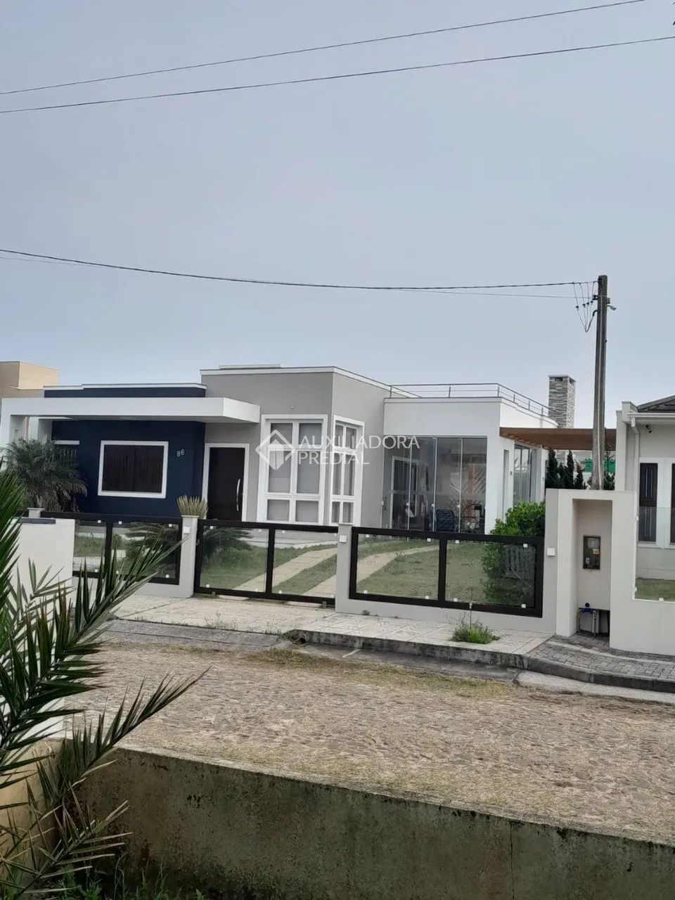 Casa de alto padrão próximo do mar em Bellatorres